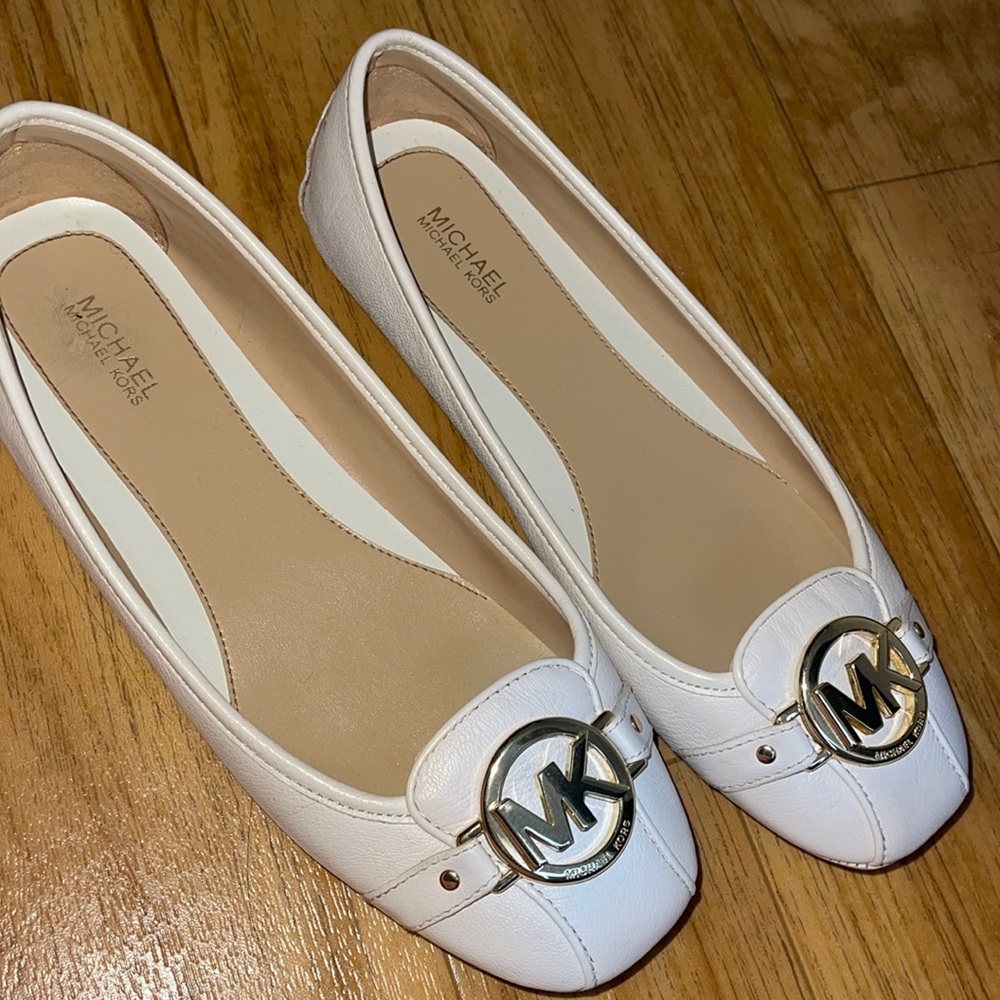 Michael Kors flats